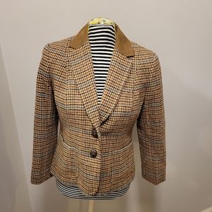 Talbots Tweed Blazer With Suede Collar and Elbows Lined Pockets Tapered Waist